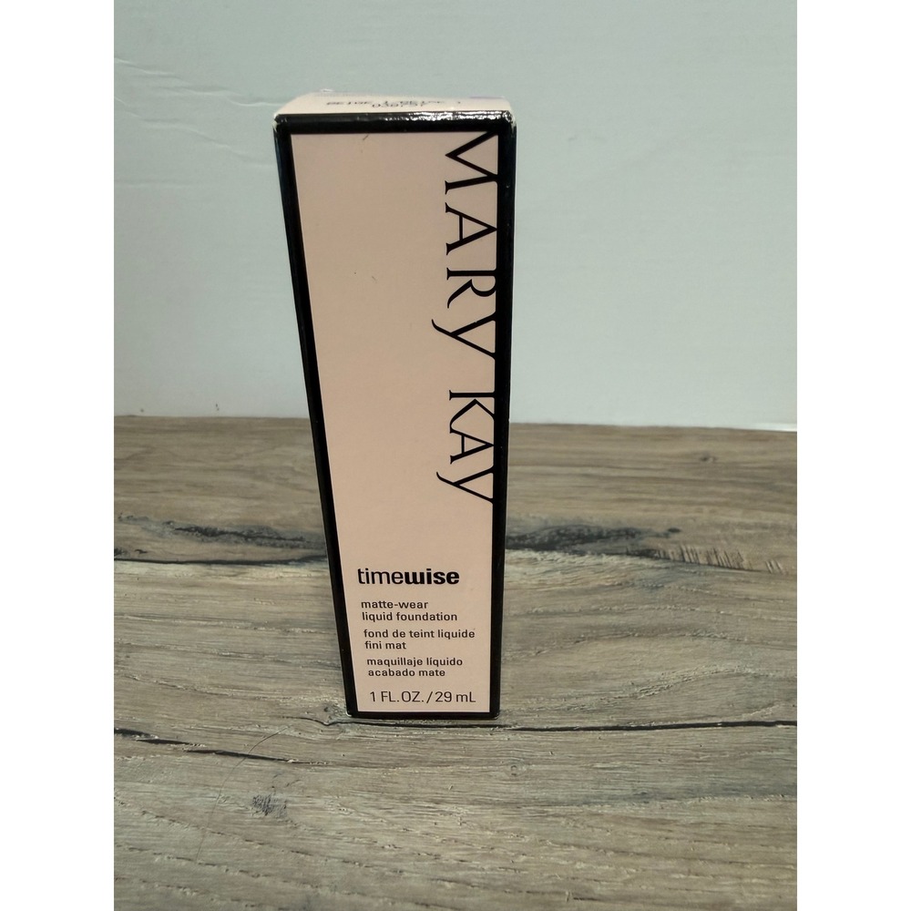 Mary Kay TimeWise Matte-Wear Liquid Foundation Beige 1 Combination Oily Skin 1oz